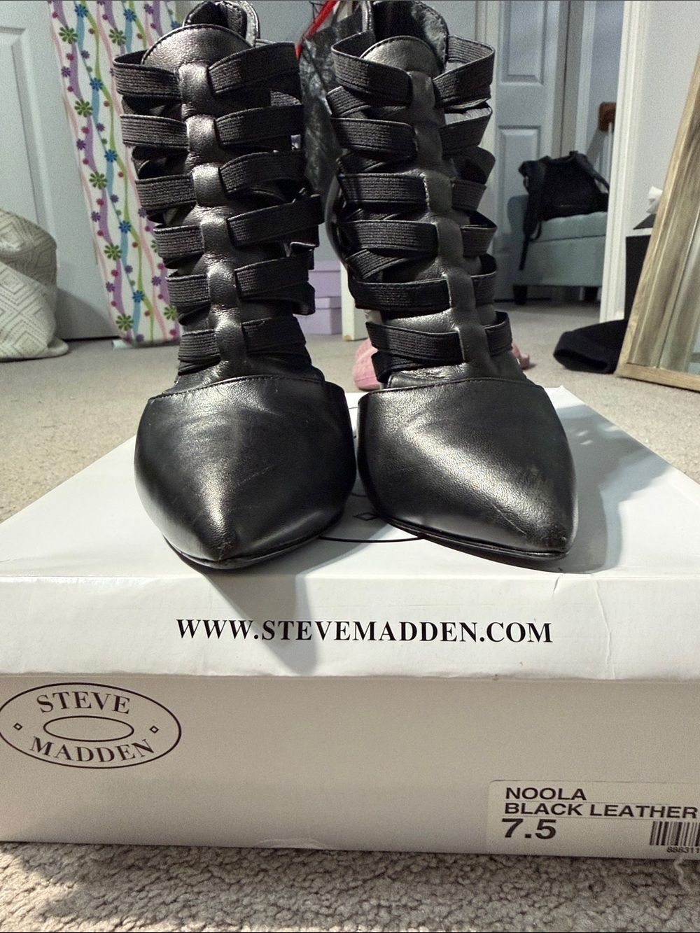 Steve Madden Black Strappy Pointed High-Heel Booties - Picture 5 of 5